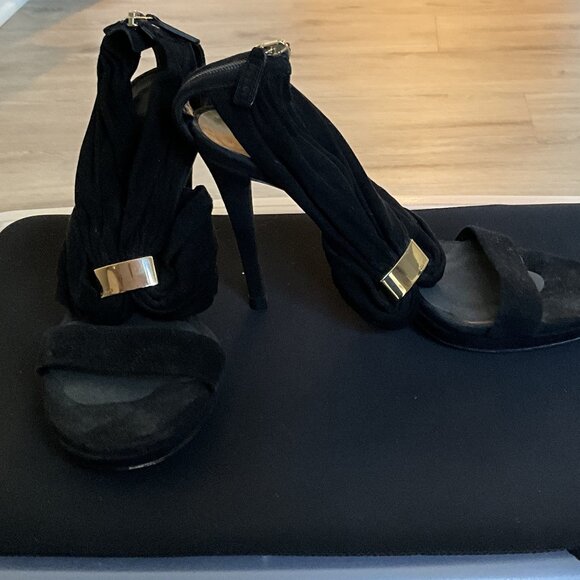 Gucci black velvet sandal heel with gold buckle size 36 - Picture 1 of 6